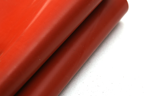 paño de la fibra de vidrio de la capa de la goma de silicona de la tela del aislamiento térmico de 0.8m m