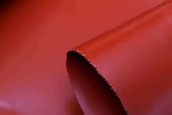 Prenda impermeable incombustible de soldadura del paño revestido de la fibra de vidrio del silicón de la cortina
