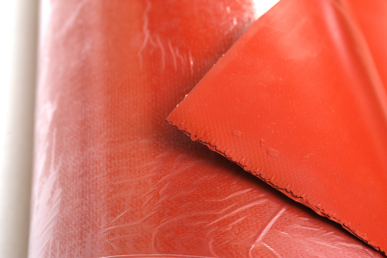 Paño revestido de la fibra de vidrio del silicón rojo para el rollo incombustible de la tela de la junta de dilatación
