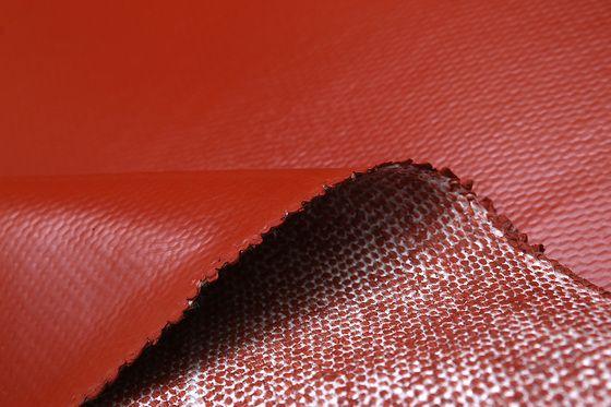 el silicón incombustible de 1.3m m cubrió la tela de la fibra de vidrio para la manta de soldadura